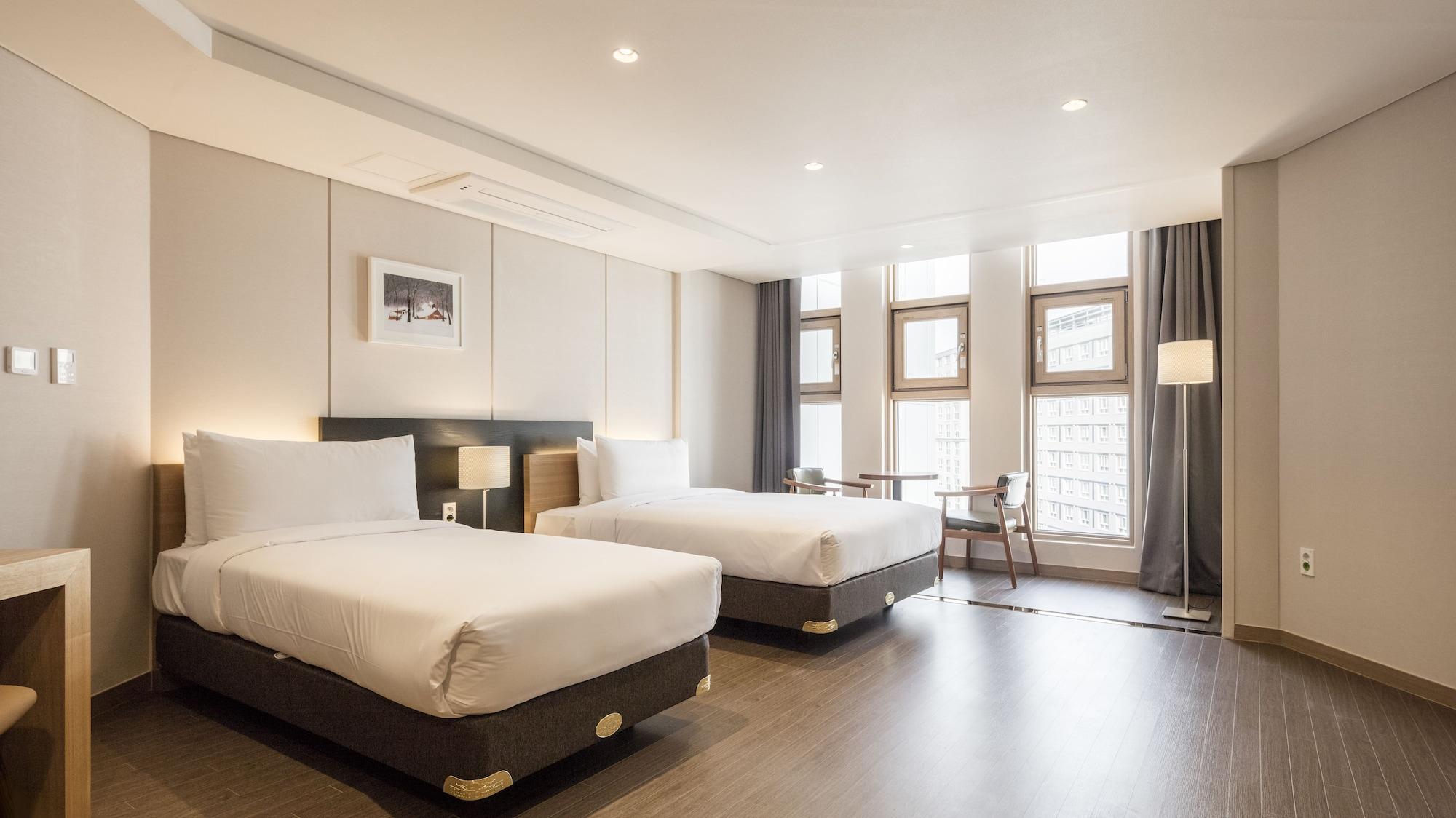 The First Stay Hotel Seoel Buitenkant foto