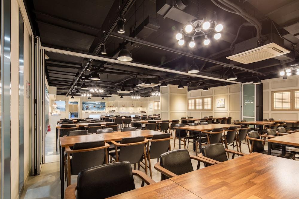 The First Stay Hotel Seoel Buitenkant foto