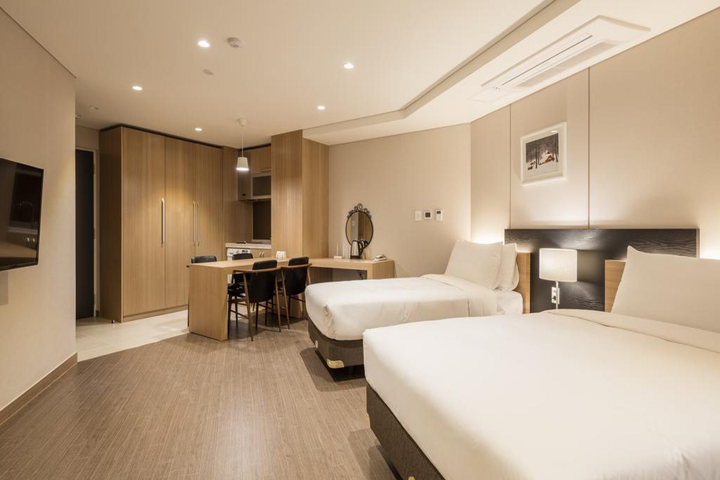 The First Stay Hotel Seoel Buitenkant foto